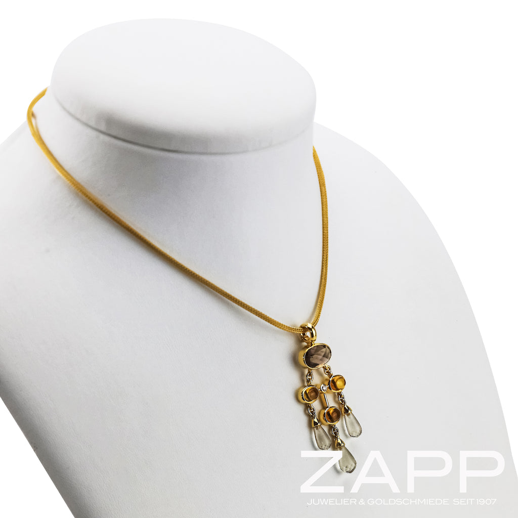 Anhänger aus 750 Gelbgold mit farbigen Quarzen und Brillant