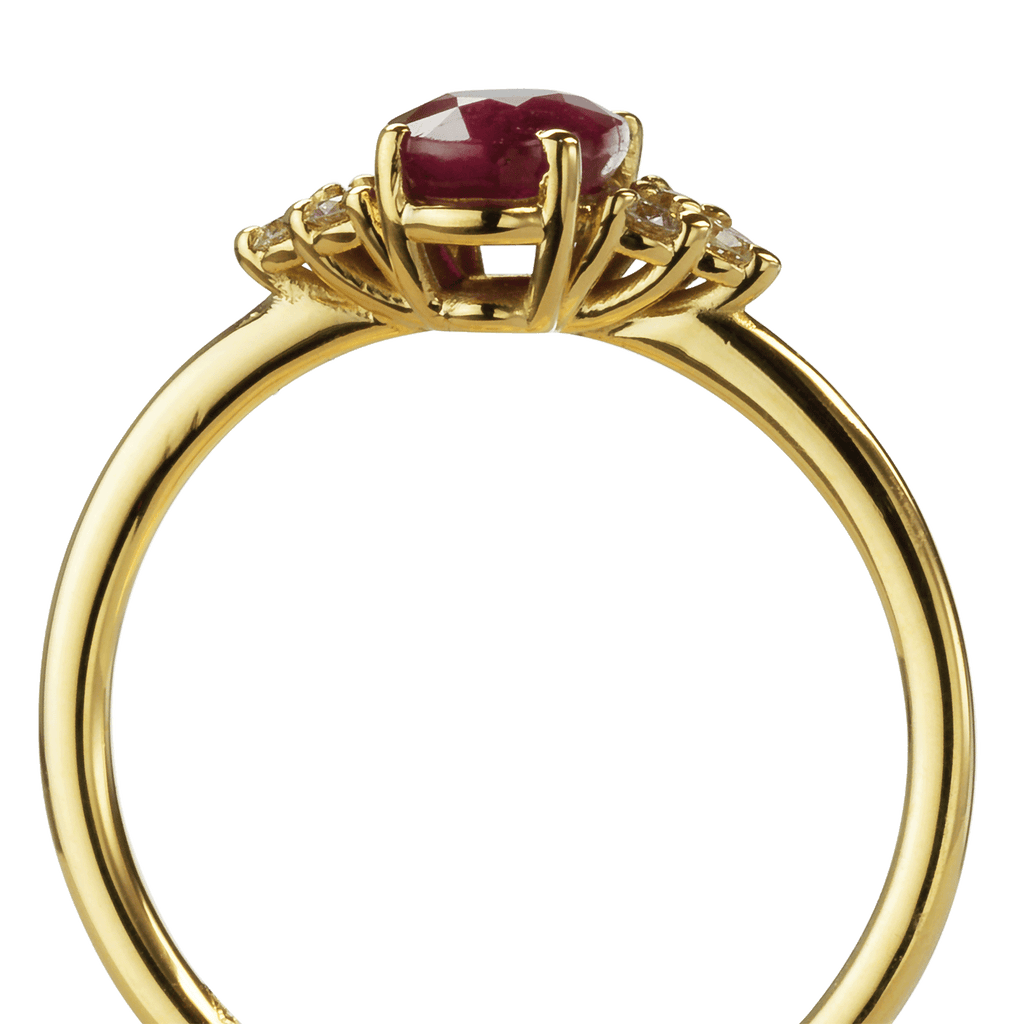 Ring aus 750 Gelbgold mit 1 Rubin und 6 Diamanten